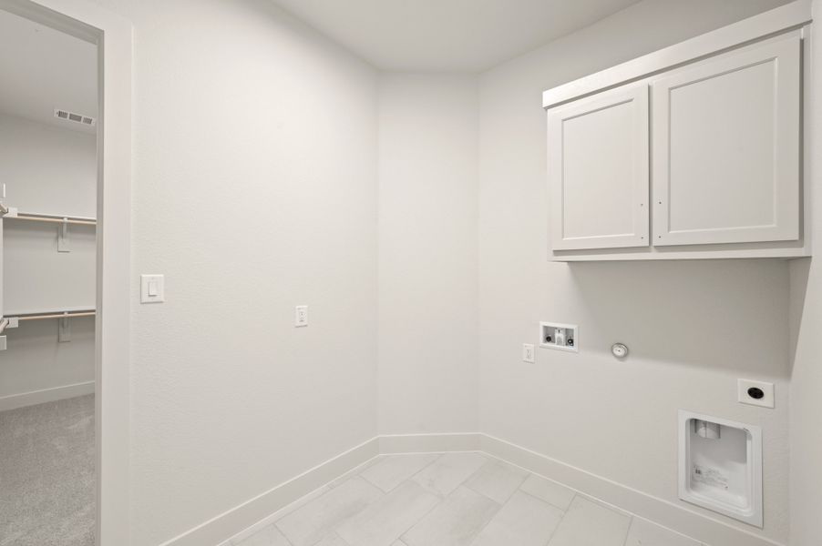 Spacious, unfurnished interior of a new home in Hartson Estates, Midlothian (Image 17). Spacious, unfurnished interior of a new home in Hartson Estates, Midlothian (Image 17).