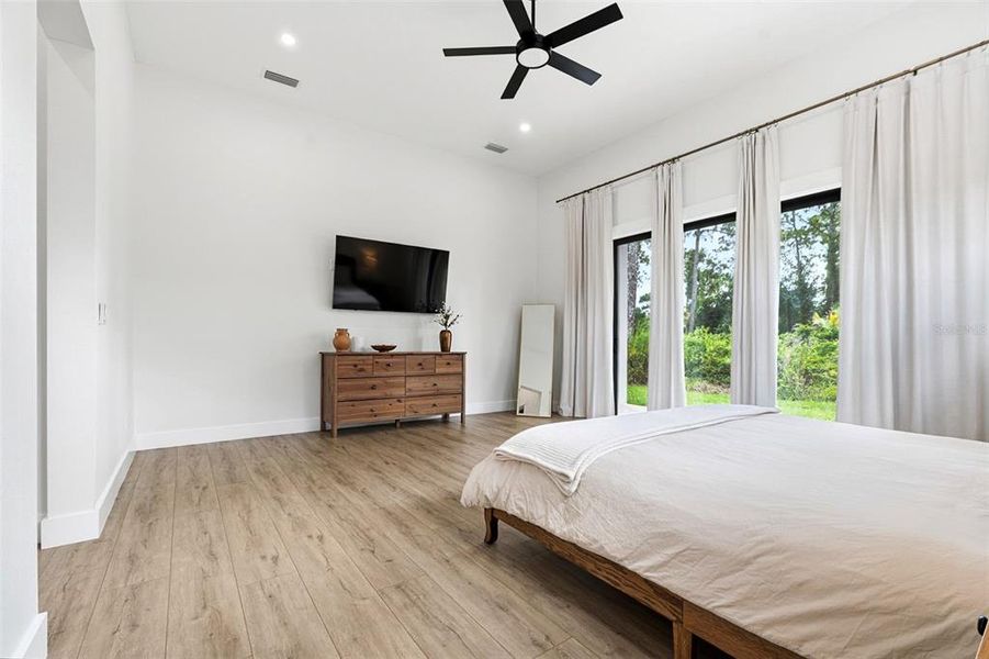 Furnished interior view inside a new home in , North Port (Image 18).