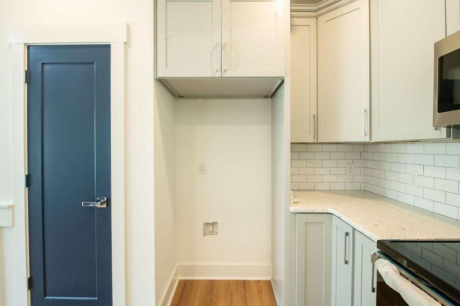 Image 32 of a home in . Image 32 of a home in .