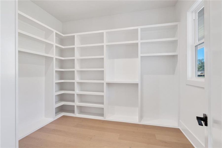 Spacious, unfurnished interior of a new home in , Woodstock (Image 28).