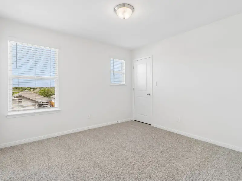 Spacious, unfurnished interior of a new home in Pfennig Place, Pflugerville (Image 16).
