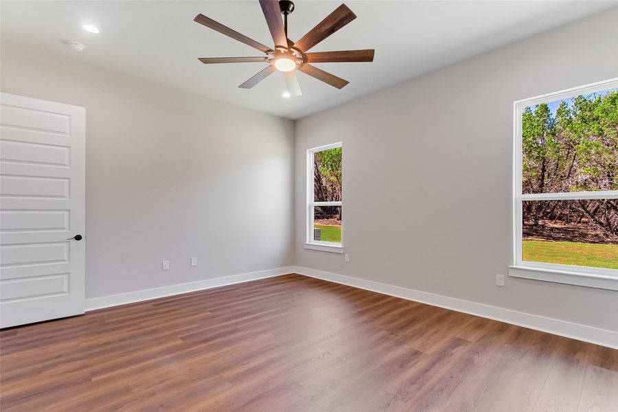 Spacious, unfurnished interior of a new home in , Bertram (Image 22).