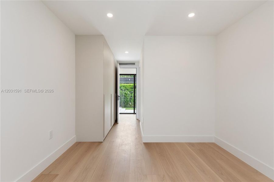 Spacious, unfurnished interior of a new home in , Coral Gables (Image 34). Spacious, unfurnished interior of a new home in , Coral Gables (Image 34).