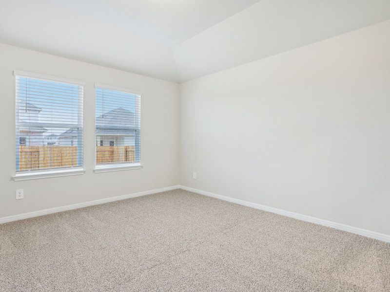 Spacious, unfurnished interior of a new home in Eastern Wells, Jarrell (Image 10).