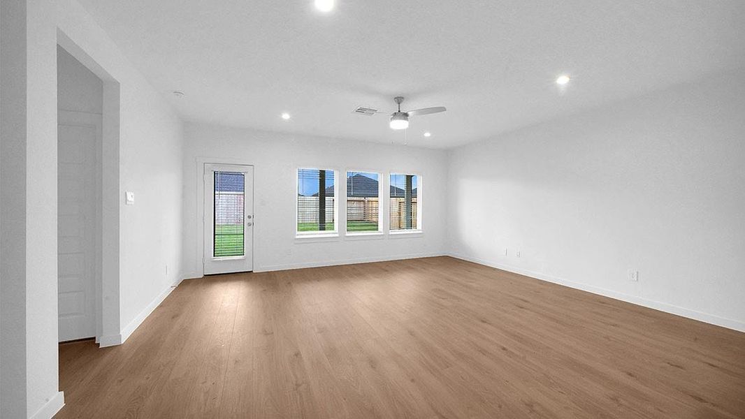 *Images and 3D tour are for illustration only and options may vary from home as built.