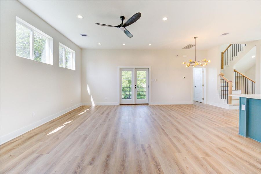 Spacious, unfurnished interior of a new home in , Houston (Image 13).