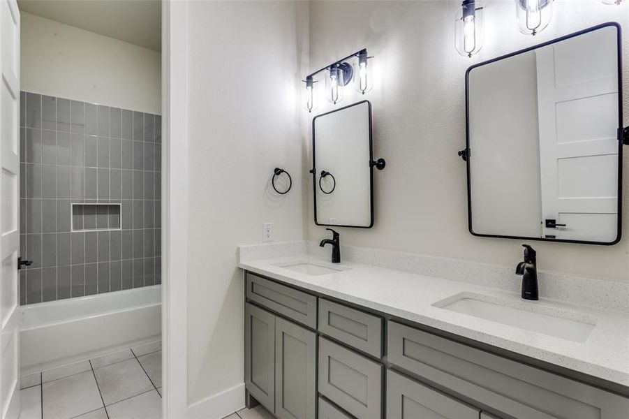 Furnished interior view inside a new home in Woodland Lakes, Weatherford (Image 15). Furnished interior view inside a new home in Woodland Lakes, Weatherford (Image 15).