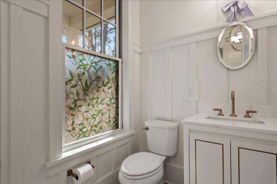 Furnished interior view inside a new home in , Kiawah Island (Image 5).