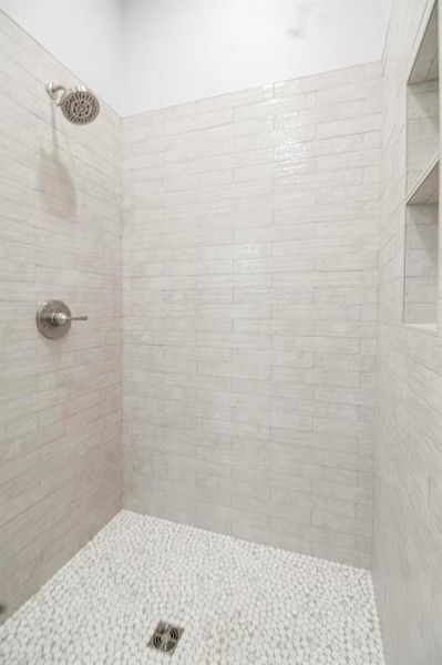 Close-up of interior finishes inside a home in , Lindale (Image 14).