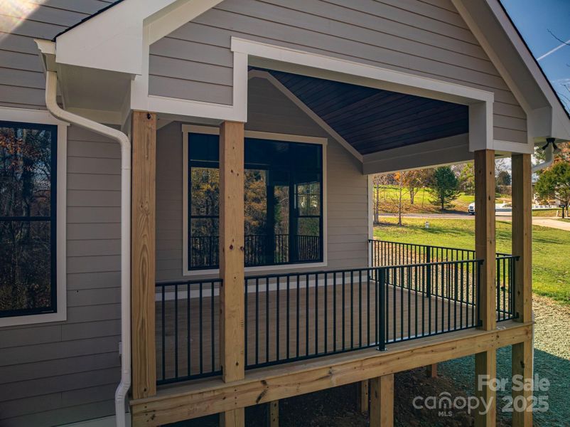 Exterior details and patio area of a home in , Maiden (Image 20).