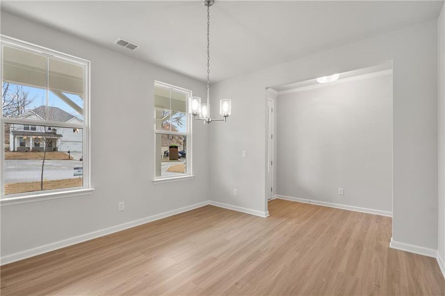 Spacious, unfurnished interior of a new home in Riverwood, Dallas (Image 4). Spacious, unfurnished interior of a new home in Riverwood, Dallas (Image 4).