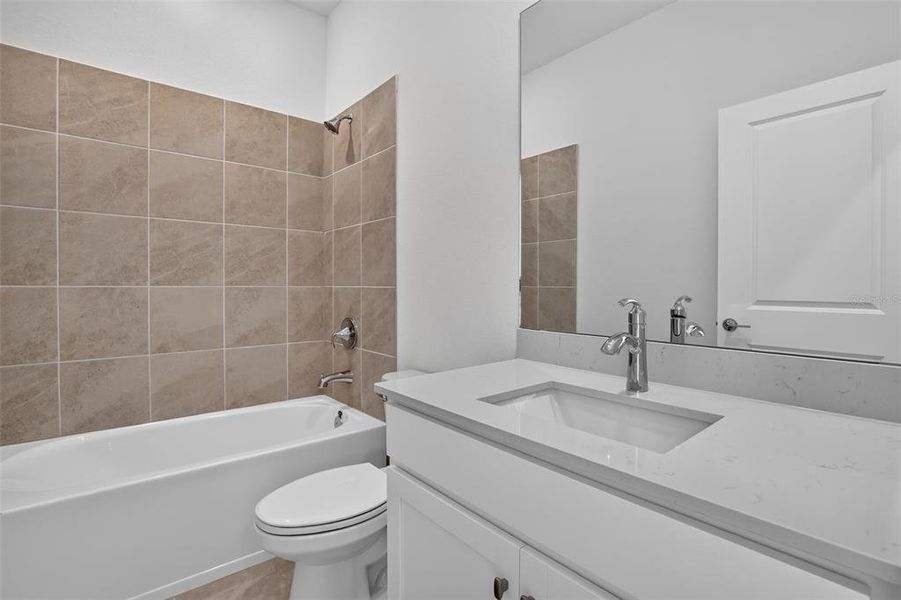 Furnished interior view inside a new home in Lennar at Turnleaf, Punta Gorda (Image 6).