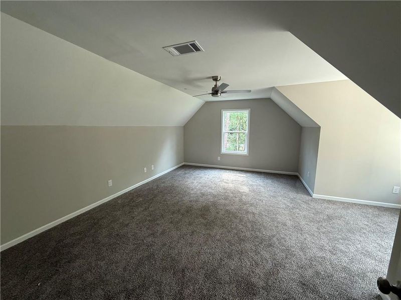 Spacious, unfurnished interior of a new home in , Monticello (Image 11).