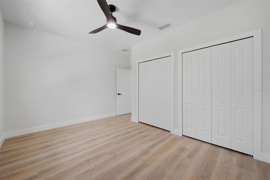 Spacious, unfurnished interior of a new home in , Tampa (Image 74).