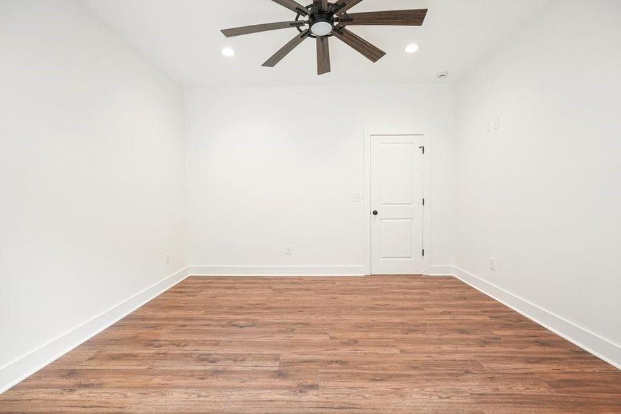 Spacious, unfurnished interior of a new home in , Talking Rock (Image 43). Spacious, unfurnished interior of a new home in , Talking Rock (Image 43).