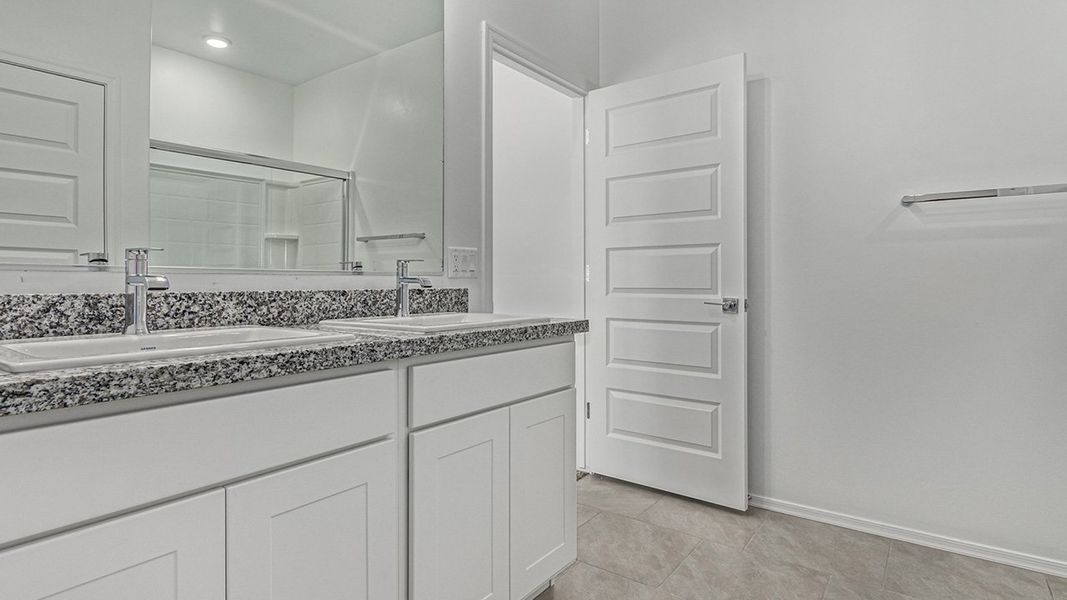 Furnished interior view inside a new home in Barnett Village, Marana (Image 14).