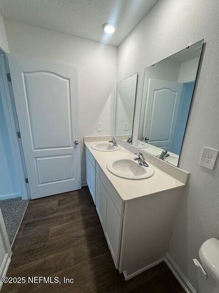 Furnished interior view inside a new home in The Landing, Middleburg (Image 17).