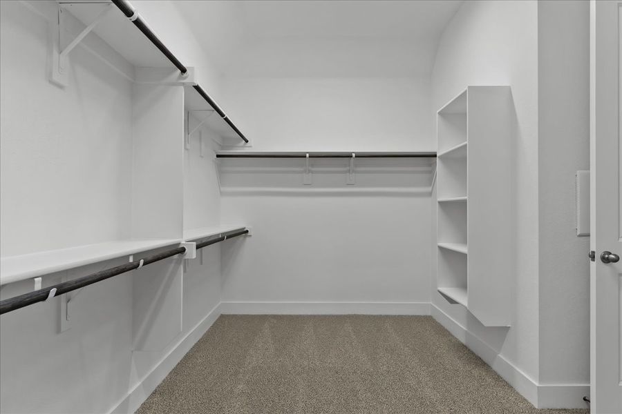 Image 98 of a home in Brock Heights.