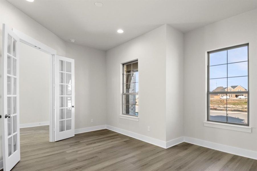 Spacious, unfurnished interior of a new home in Callan Village, Lorena (Image 29).