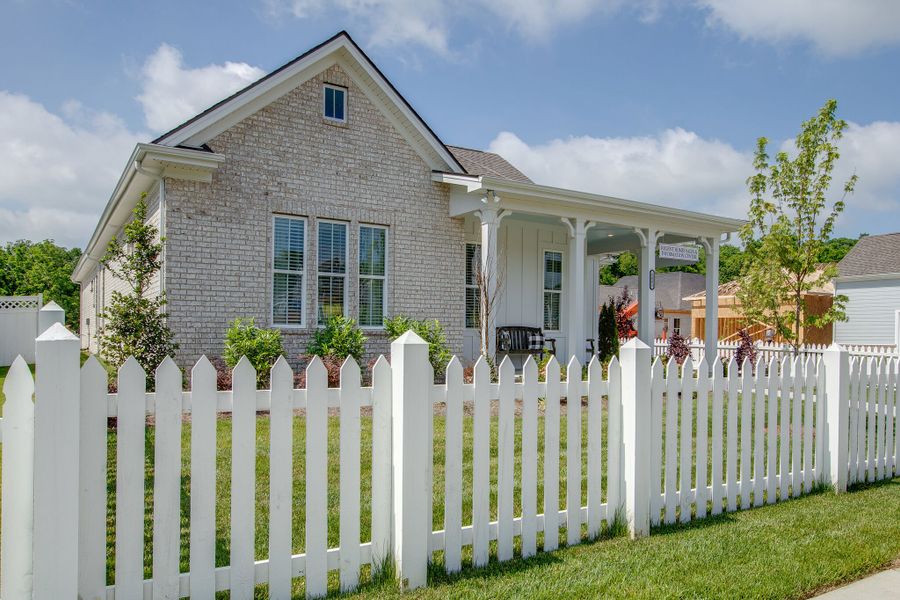 Granny White Granny White