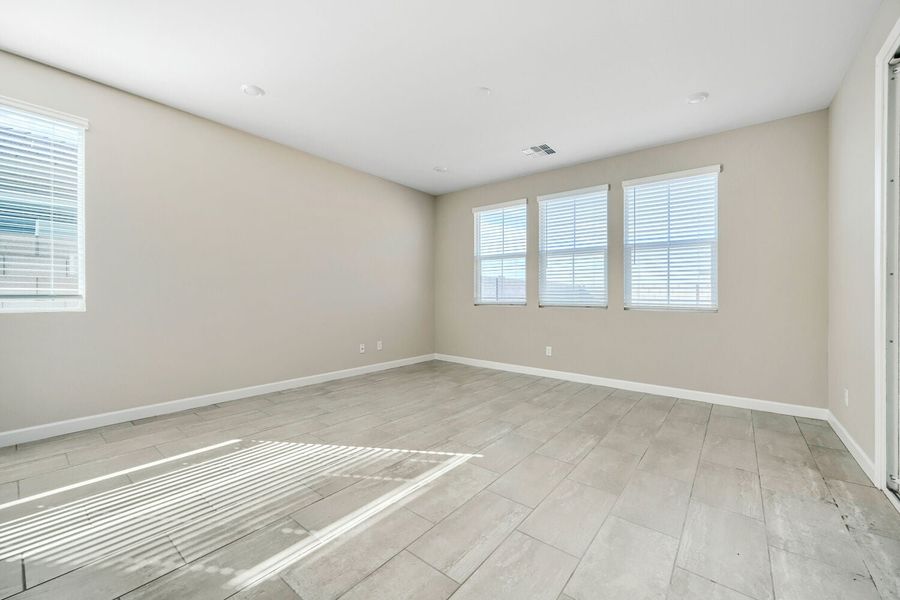 1,556sf New Home in San Tan Valley, AZ.  - Slide 5