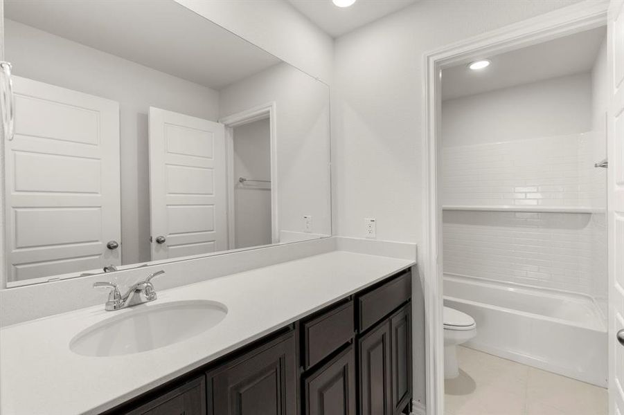 23. 2500 McNally - 2ND Bath