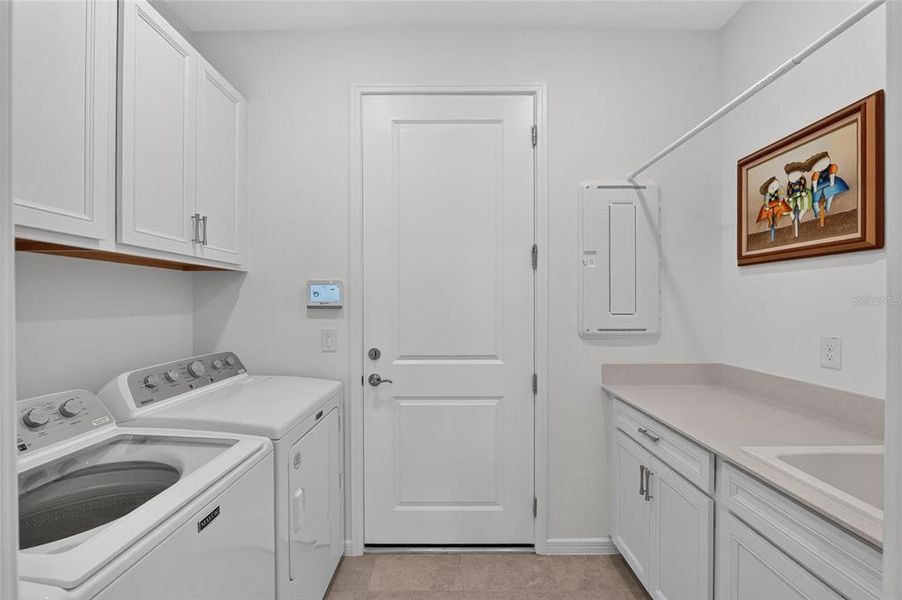 Furnished interior view inside a new home in Del Webb Stone Creek, Ocala (Image 43).