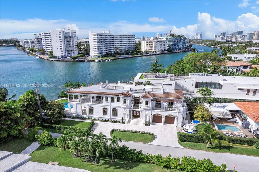 Condo located in Surfside, FL showcasing its design and architecture (Image 5).