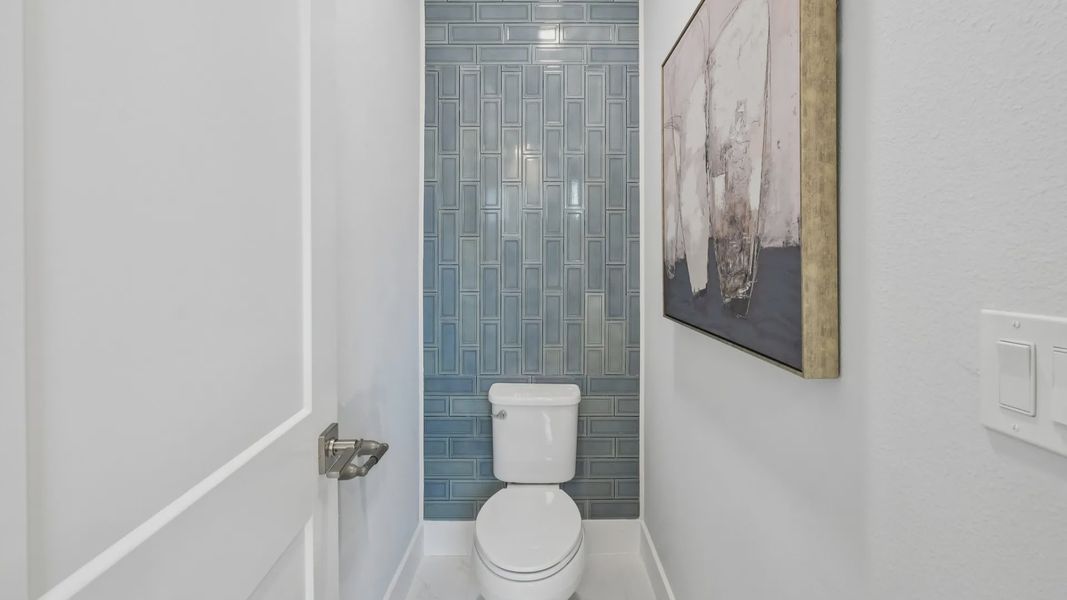 Furnished interior view inside a new home in Ardisia Park, New Smyrna Beach (Image 51).