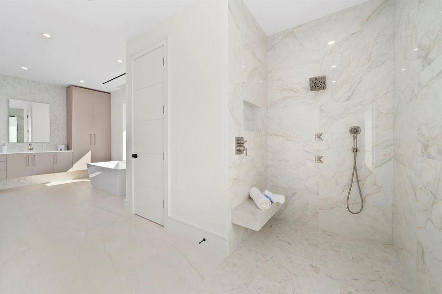 Furnished interior view inside a new home in , Pompano Beach (Image 52). Furnished interior view inside a new home in , Pompano Beach (Image 52).