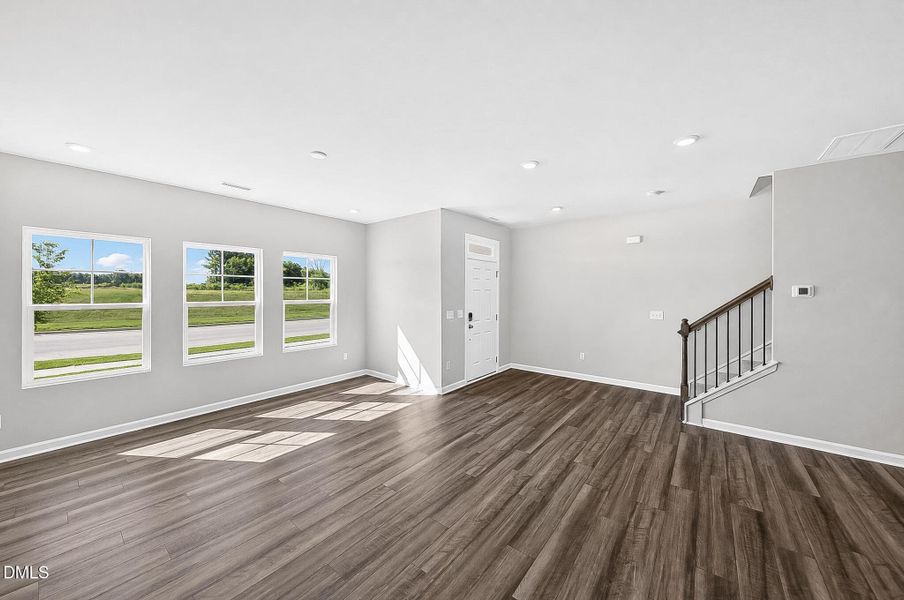 SUN_Rosedale_Pic_Sutton-7