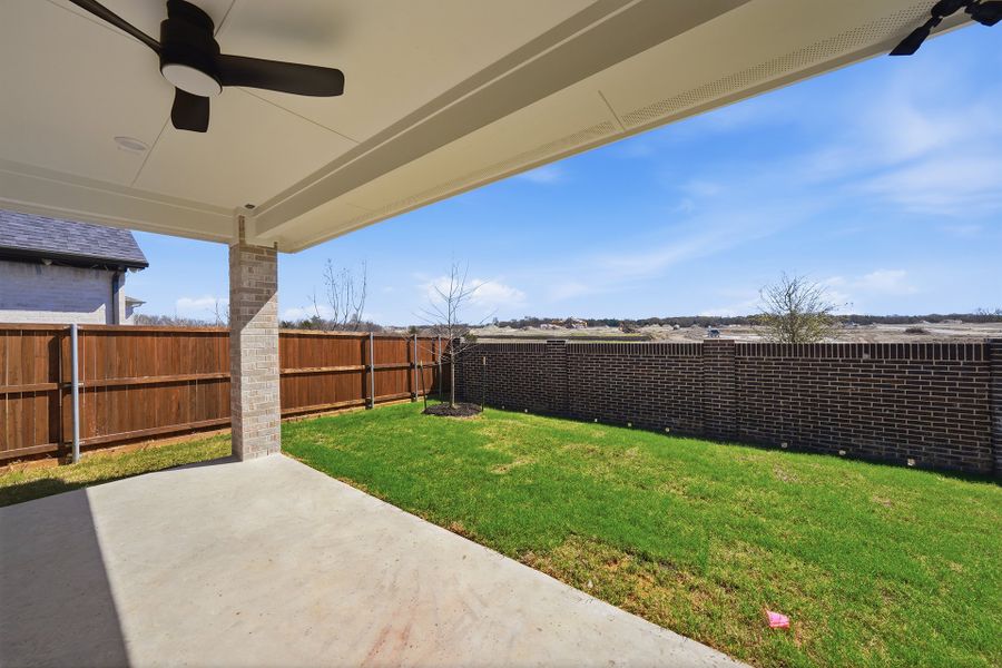 Exterior details and patio area of a home in Aster Park, McKinney (Image 3).