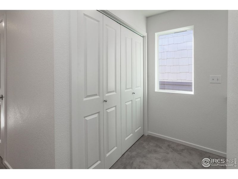 Spacious, unfurnished interior of a new home in , Fort Collins (Image 24).