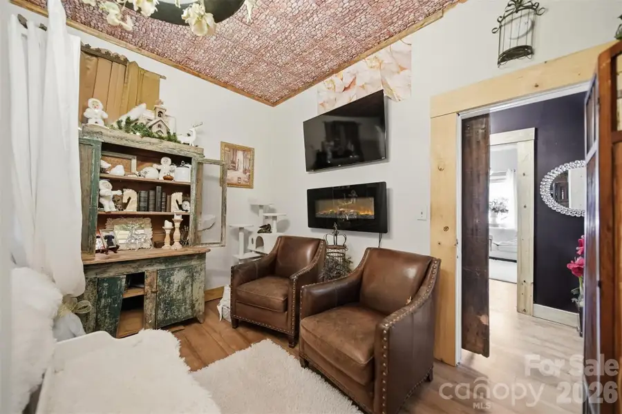 Furnished interior view inside a new home in , Lenoir (Image 9). Furnished interior view inside a new home in , Lenoir (Image 9).