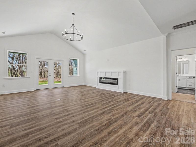 Spacious, unfurnished interior of a new home in , Monroe (Image 23).