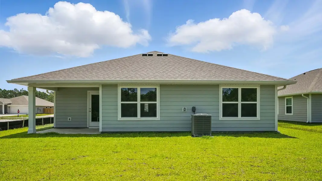 Exterior details and patio area of a home in Palmetto Bluff, Port Saint Joe (Image 4).