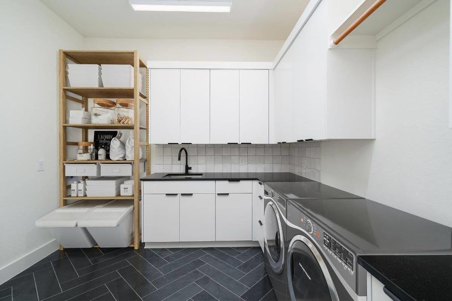 Furnished interior view inside a new home in , Kingsland (Image 12).