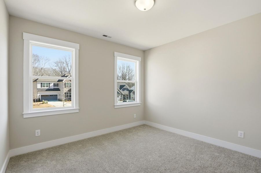 Spacious, unfurnished interior of a new home in Rone Creek, Waxhaw (Image 65).