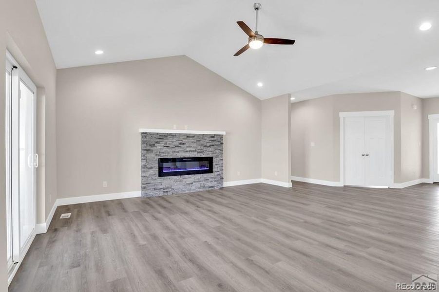 Spacious, unfurnished interior of a new home in , Pueblo (Image 28).