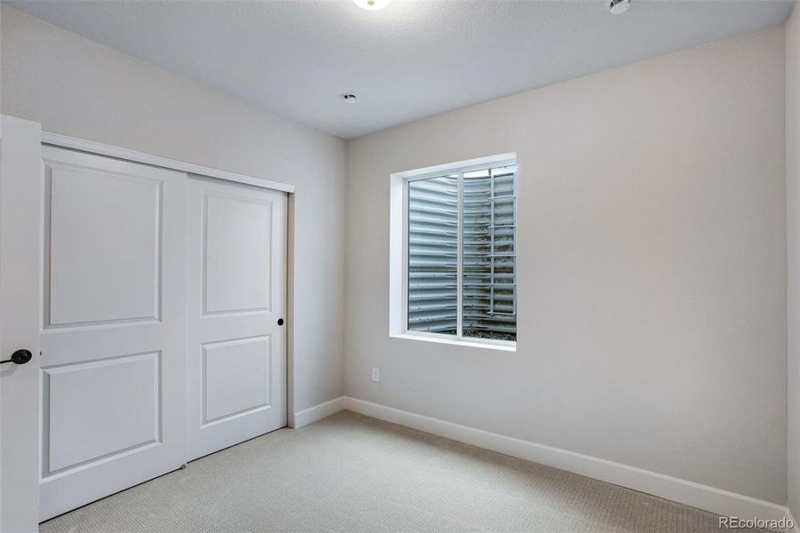 Spacious, unfurnished interior of a new home in Sugar Mill Village, Longmont (Image 25). Spacious, unfurnished interior of a new home in Sugar Mill Village, Longmont (Image 25).