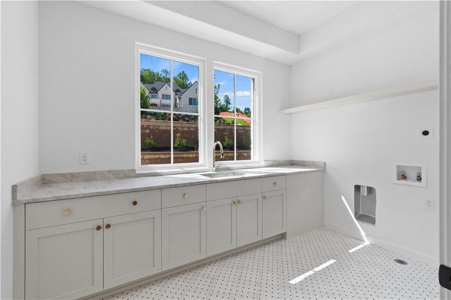 Image 100 of a home in .