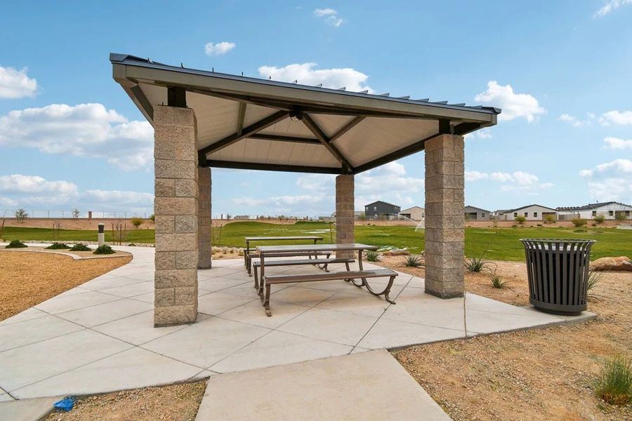 Community amenities in Sol at Amarillo Creek, Maricopa (Image 42).