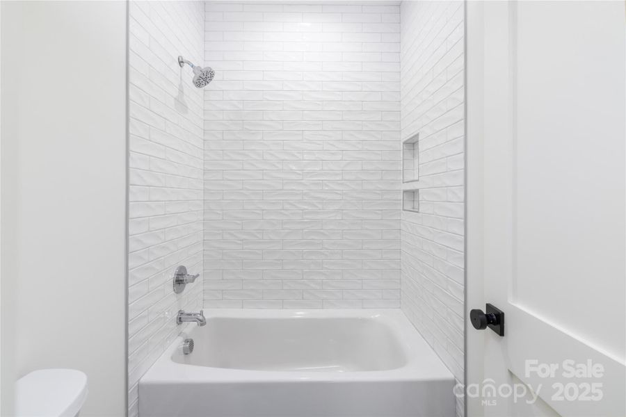 Image 29 of a home in .