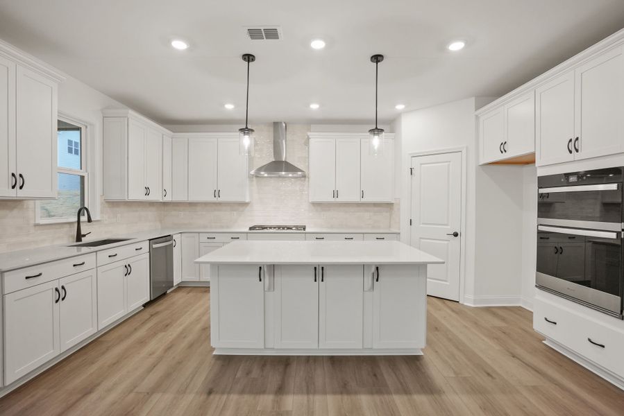 Furnished interior view inside a new home in Forest Creek, Waxhaw (Image 43).