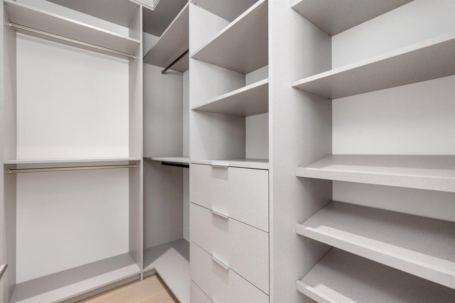 GUEST CLOSET GUEST CLOSET