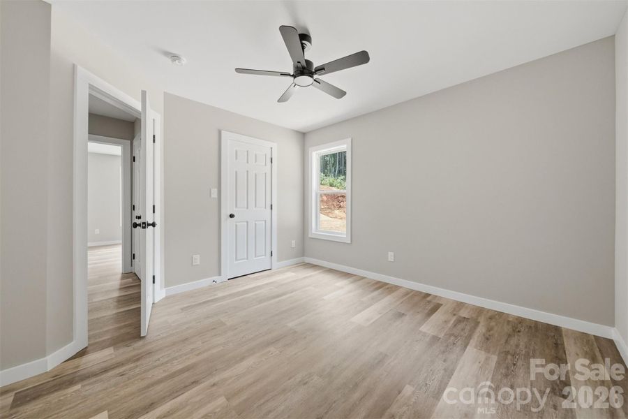 Spacious, unfurnished interior of a new home in , Conover (Image 13).
