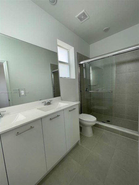 Furnished interior view inside a new home in , Miami (Image 5). Furnished interior view inside a new home in , Miami (Image 5).