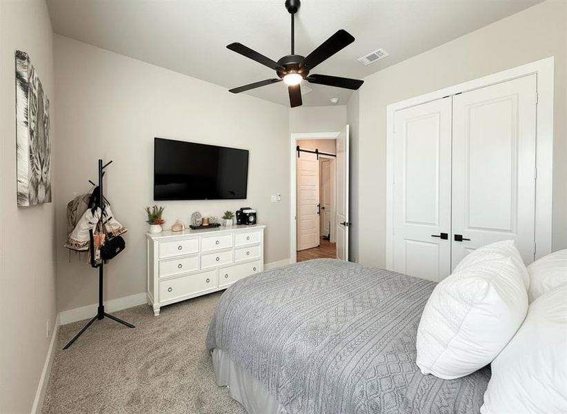 Furnished interior view inside a new home in Rocky Top, Krum (Image 26).