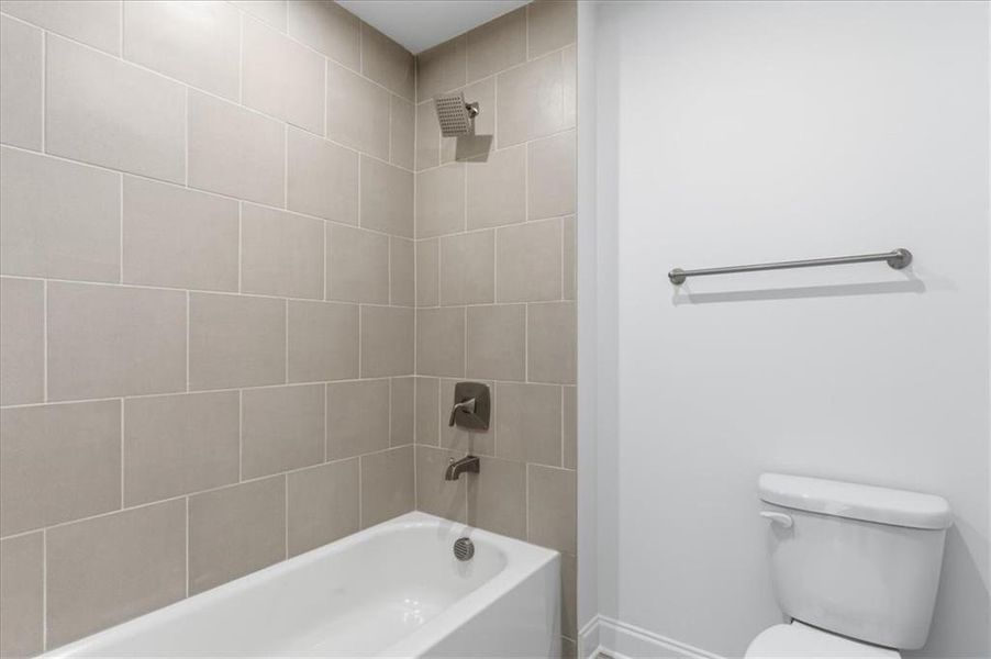 Furnished interior view inside a new home in Ford Landing, Acworth (Image 15).