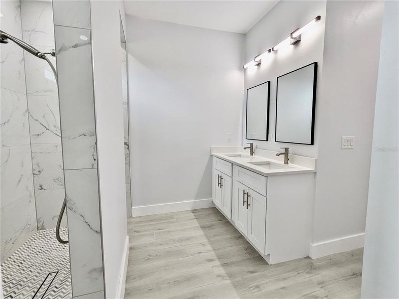 Furnished interior view inside a new home in , Cape Coral (Image 11).